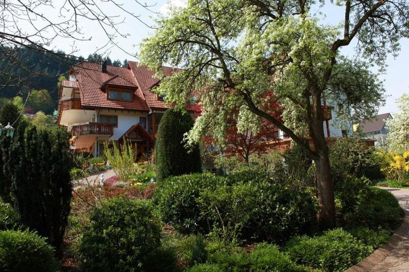 Hotel Garni Cafe Schacher Oberwolfach Exterior photo